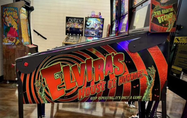 elvira’s house of horrors premium pinball machine